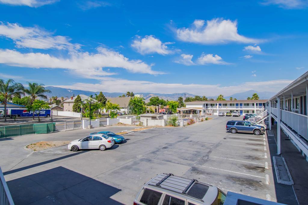 Motel 6-San Bernardino, Ca - Downtown Exterior foto